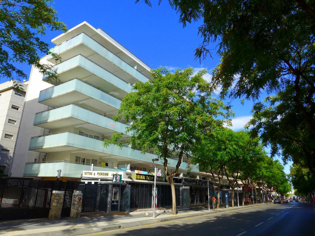 Goya Apartments Salou Luaran gambar